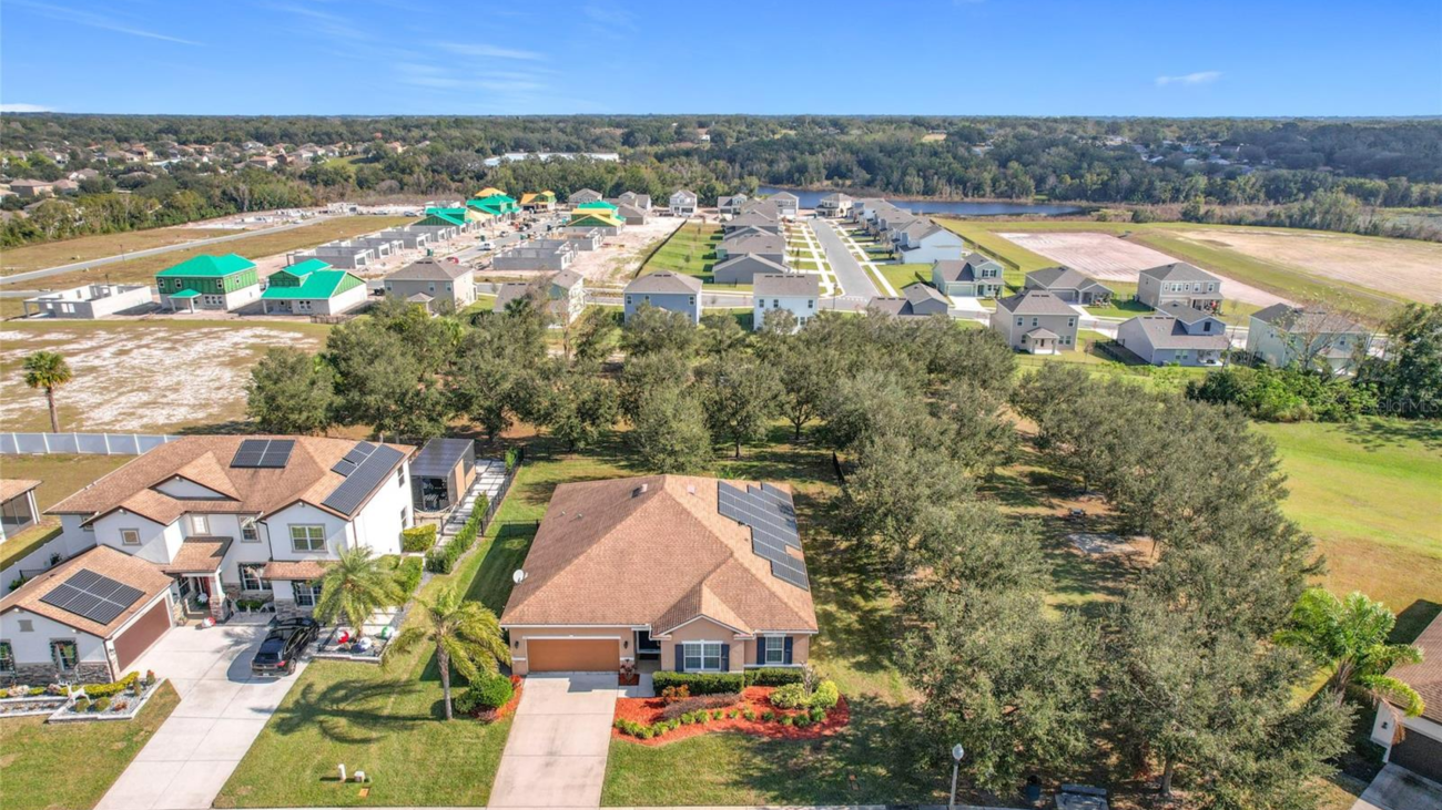 Luxury home sold in Chandler Estates Apopka with solar panels