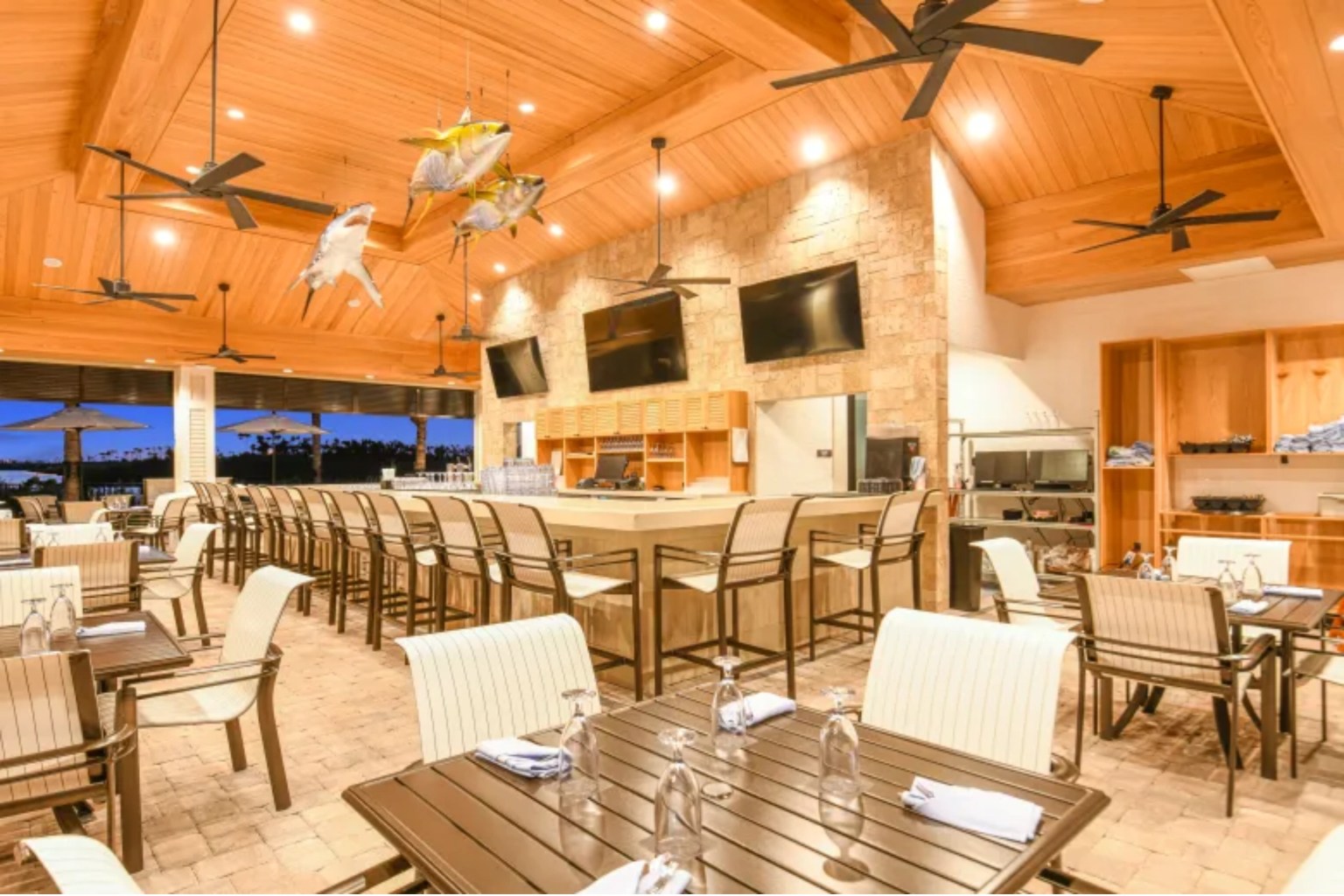 Esplanade at McKinnon Groves will offer a poolside bar and grill as part of its amenities. (Courtesy of Taylor Morrison)