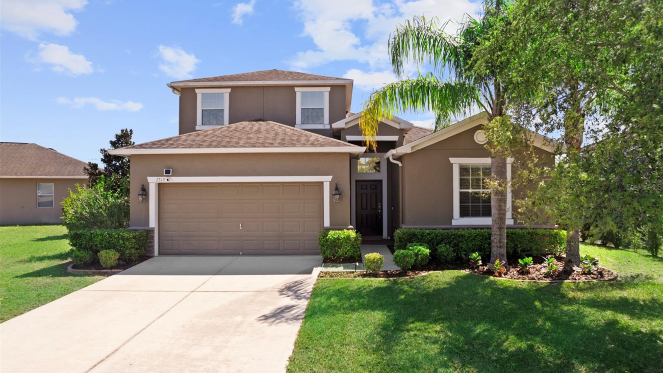 Front view of Just Sold 2319 Grantham Avenue Davenport FL home