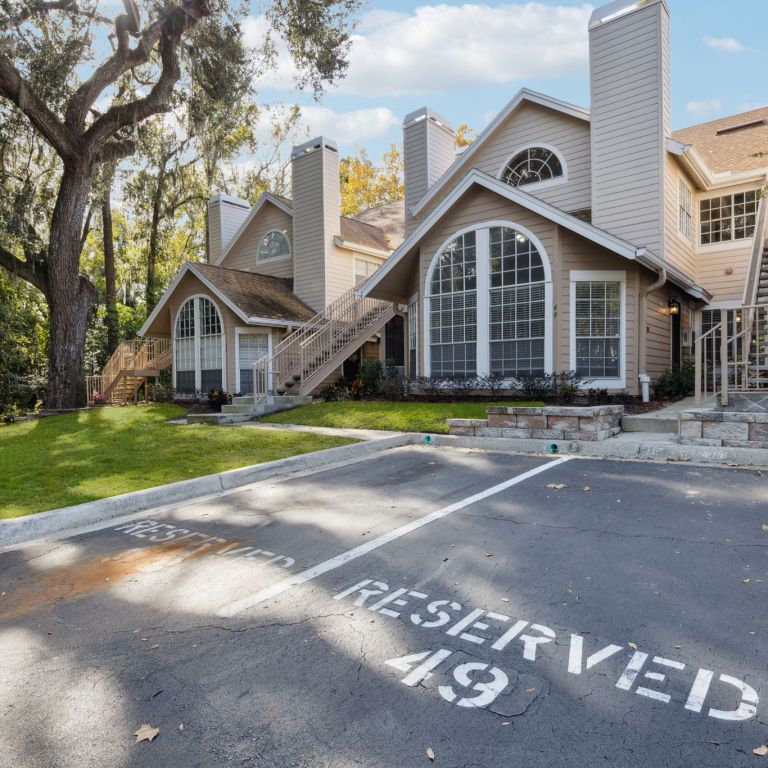 Featured Property: 610 COLORADO PLACE Unit #49, ALTAMONTE SPRINGS, Florida 32714