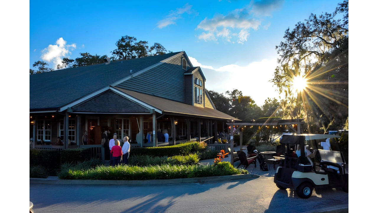 The historic Dubsdread golf clubhouse and its fairway-side patio in College Park.